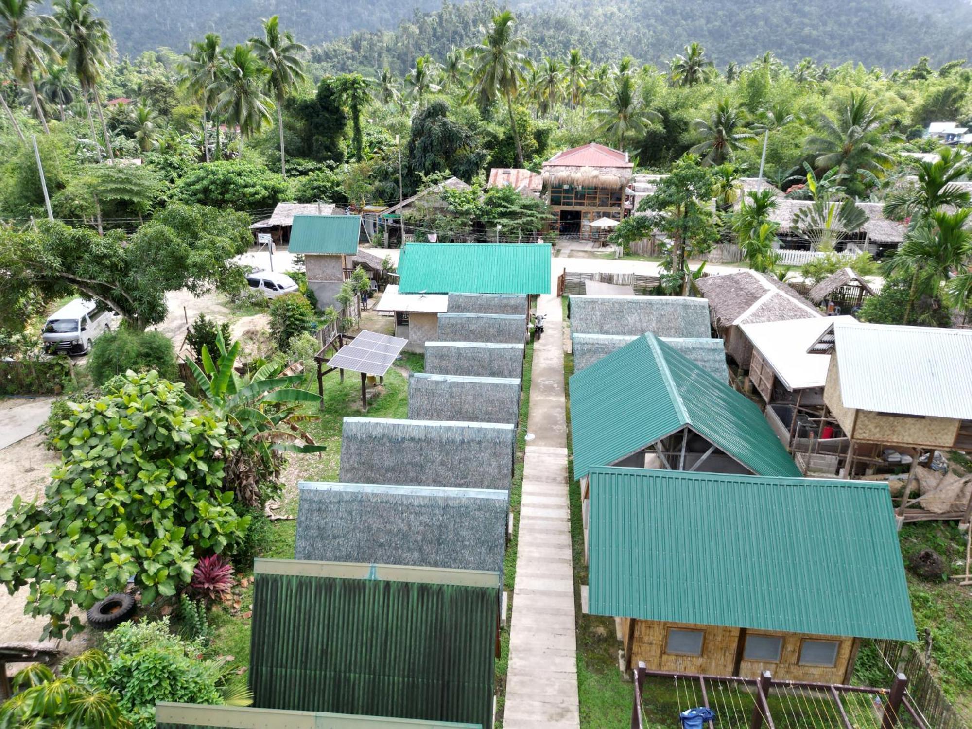 Russell Place Hostel San Vicente  Exterior photo